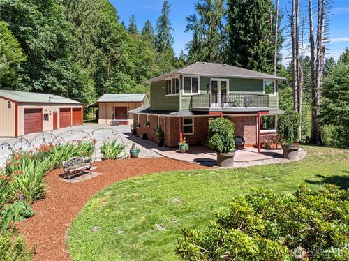 17401 Renton Maple Valley Rd Se, Maple Valley, WA, 98038-6215 | Card Image