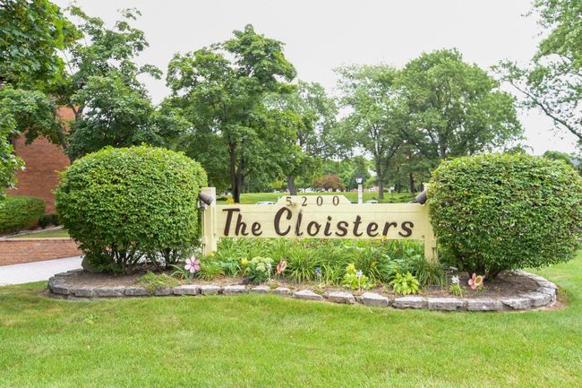 110 - 5200 S Tuckaway Boulevard, Condo with 2 bedrooms, 2 bathrooms and null parking in Greenfield WI | Image 21