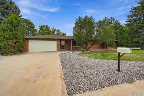 3000 Mountain View Ave, Longmont, CO, 80503-2126 | Card Image