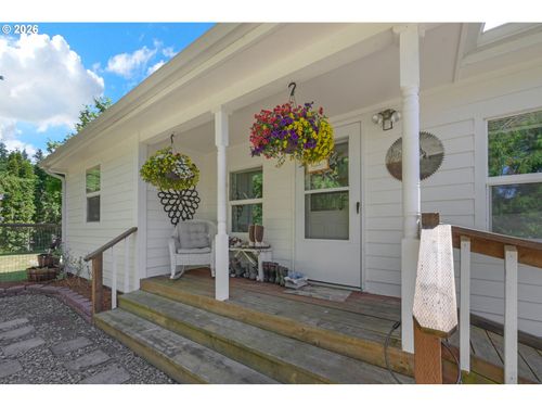 5596 Canary Rd, Florence, OR, 97439-8406 | Card Image