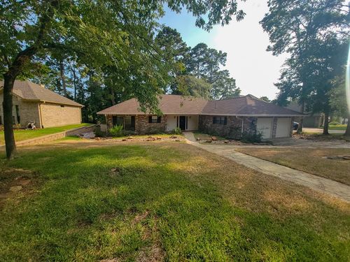 813 River Oaks Rd, Huntsville, TX, 77340 | Card Image