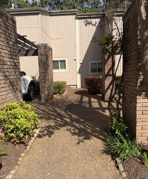 1303-806 Thistledown Dr, Memphis, TN, 38117 | Card Image