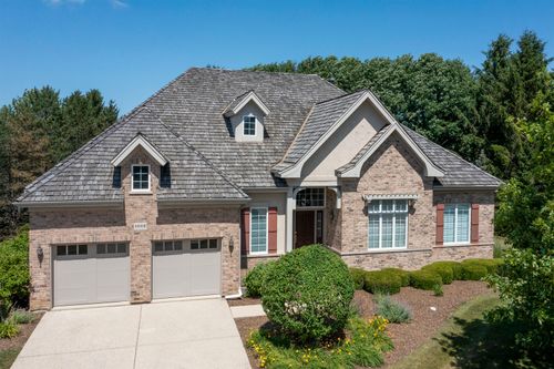 1002 Ridgeview Dr, Inverness, IL, 60010-5338 | Card Image