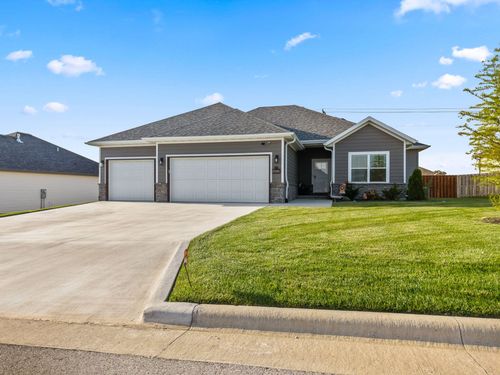 2505 W Mcguffey St, Ozark, MO, 65721-5781 | Card Image