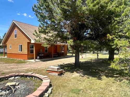 22 W Prospectors Dr, Cascade, ID, 83611-5207 | Card Image