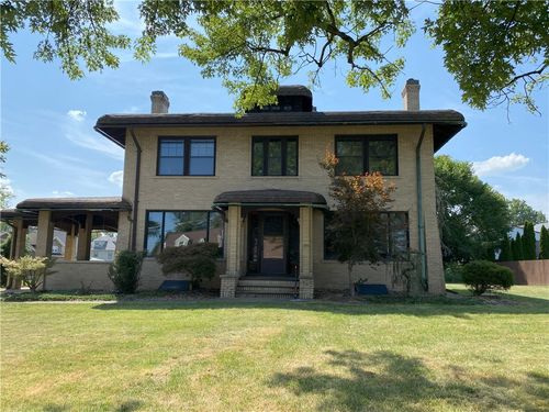 2003 Highland Ave, New Castle, PA, 16105-2667 | Card Image