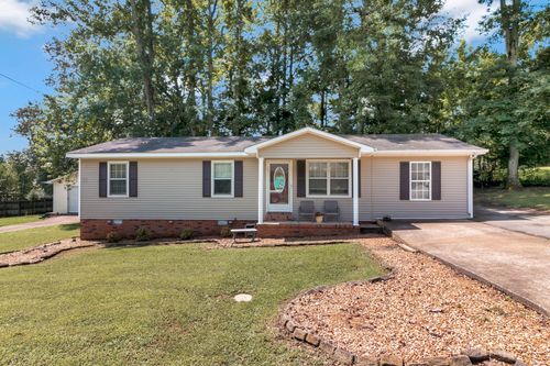 2121 Honey Locust Cv, Paris, TN, 38242-8707 | Card Image