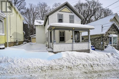 37 Orchard St, Brockville, ON, K6V2J6 | Card Image