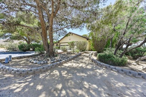 2031 S American St, Ridgecrest, CA, 93555-8128 | Card Image