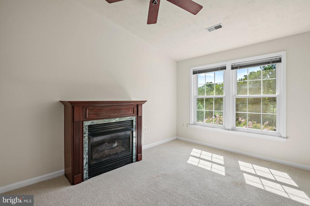 Residential in FOREST HILL 4