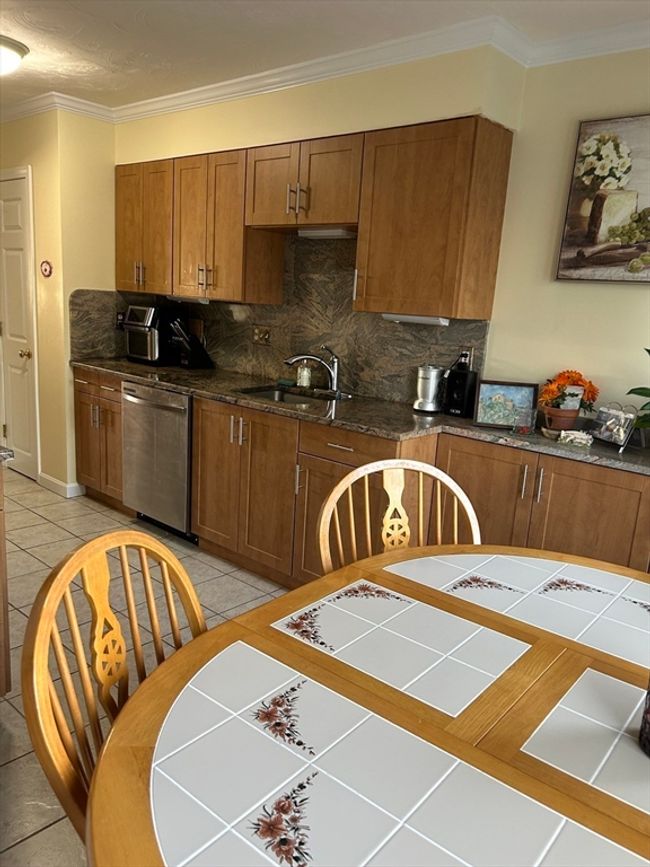 38 - 38 Bay Pointe Drive Ext, Condo with 2 bedrooms, 3 bathrooms and 1 parking in Buzzards Bay MA | Image 7