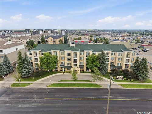 209-215 Lowe Road, Saskatoon, SK, S7S1N1 | Card Image