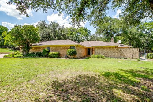 3300 Sherwood St, Willow Park, TX, 76087-8202 | Card Image