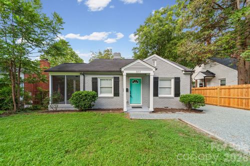 3137 Mathis Dr, Charlotte, NC, 28208-3962 | Card Image