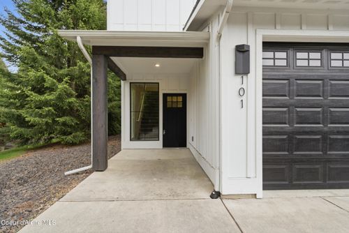 unit-101-955 Grove, Coeur d'Alene, ID, 83815 | Card Image