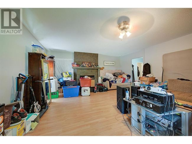 215 Arab Rd, House other with 8 bedrooms, 6 bathrooms and 5 parking in Kelowna BC | Image 39