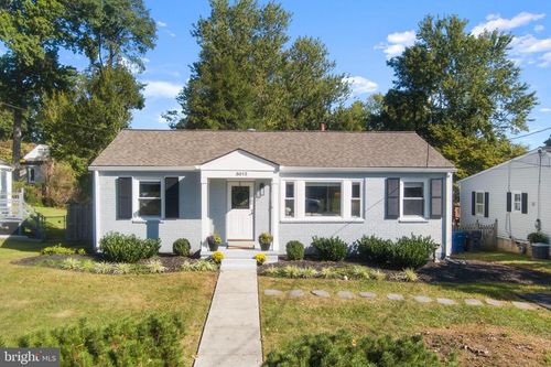 3012 Graham Ct, FALLS CHURCH, VA, 22042-1832 | Card Image