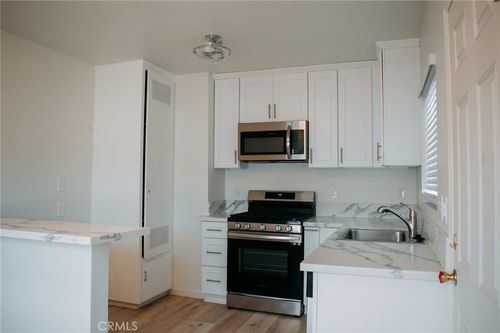 c-21004 Henrietta St, Torrance, CA, 90503-2759 | Card Image