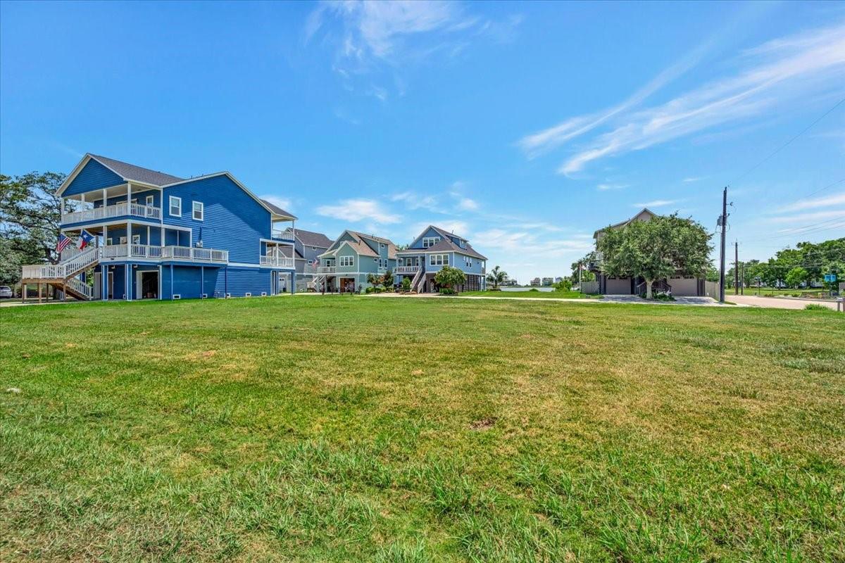 Land in Seabrook 4