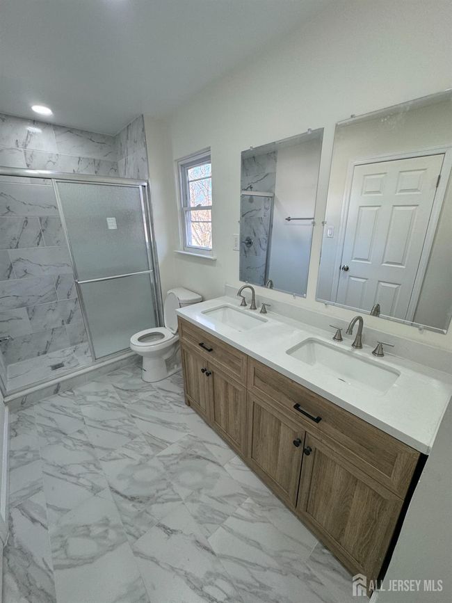 17 Spyglass Ct, Townhouse with 2 bedrooms, 2 bathrooms and null parking in East Windsor NJ | Image 14