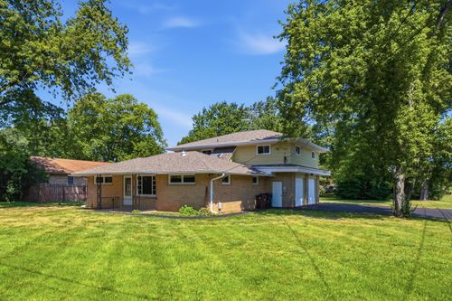 2802 15th Street, Winthrop Harbor, IL, 60096 | Card Image