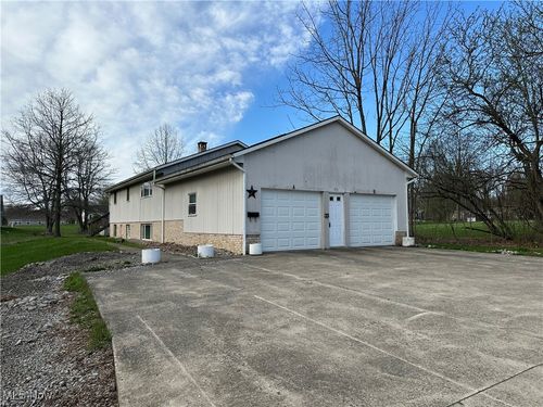 771 E Park Ave, Columbiana, OH, 44408-1447 | Card Image