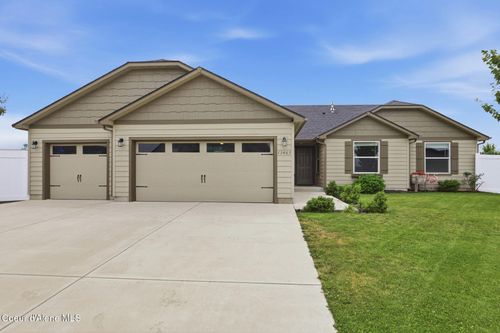 13463 Axle, Rathdrum, ID, 83858 | Card Image