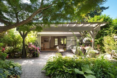 1132 Maplewood Cres, North Vancouver, BC, V7P1H9 | Card Image