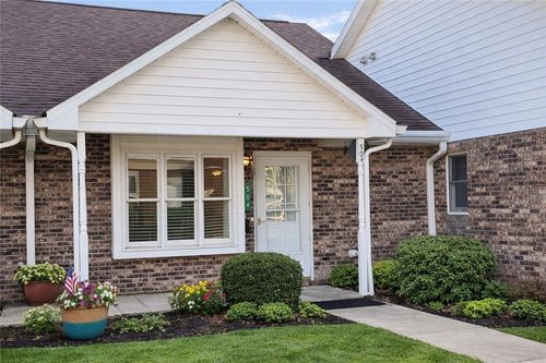 504 Holly Ct, Saxonburg, PA, 16056-2211 | Card Image