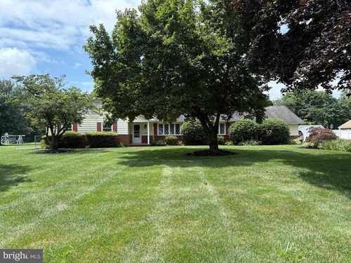 2000 Cedar Lane Ext, BORDENTOWN, NJ, 08505-4226 | Card Image