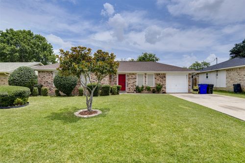 309 Sunnyview Dr, Mansfield, TX, 76063-2021 | Card Image