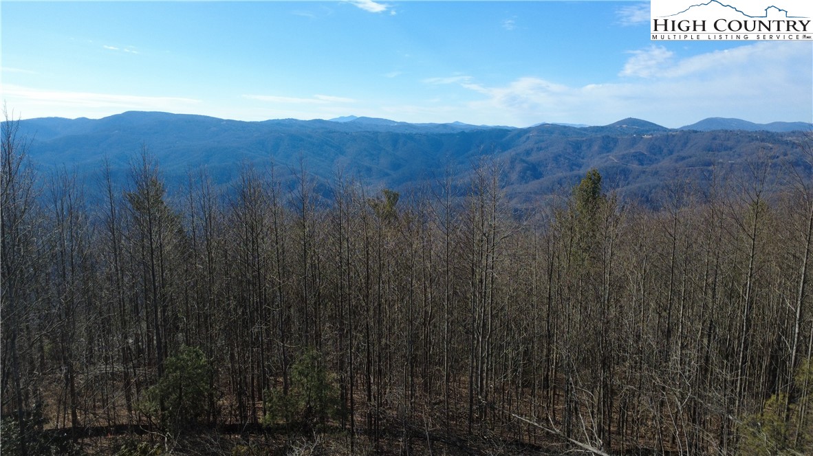 Land in Deep Gap 3