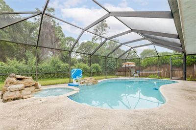 622 Se Portage Avenue, House other with 4 bedrooms, 2 bathrooms and 2 parking in Port Saint Lucie FL | Image 2