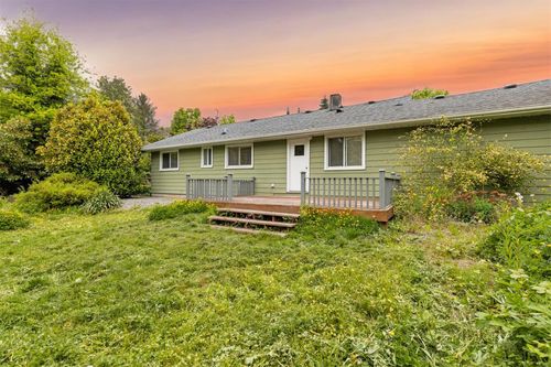 12121 228 St, Maple Ridge, BC, V2X6M2 | Card Image
