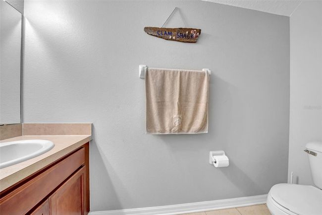 Guest bathroom | Image 30