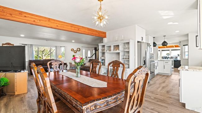 715 Pearl Ct, House other with 3 bedrooms, 3 bathrooms and 6 parking in Glenhaven CA | Image 7
