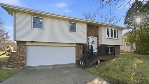 3771 Kingsway Drive, Crown Point, IN, 46307 | Card Image