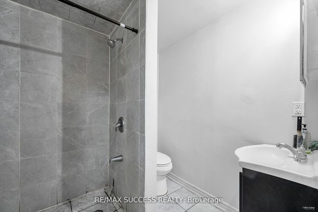28 Herdwick St, House attached with 4 bedrooms, 4 bathrooms and 4 parking in Brampton ON | Image 44