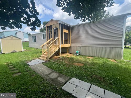 587 Royal Crest Drive, MARTINSBURG, WV, 25401 | Card Image