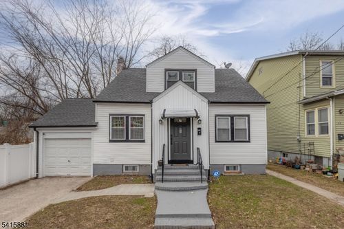 65 Rutgers St, Irvington, NJ, 07111-2922 | Card Image