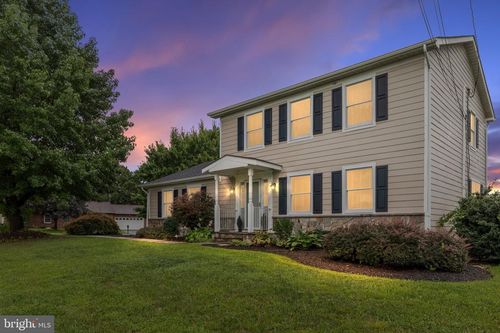 424 Valley Mill Rd, WINCHESTER, VA, 22602-6238 | Card Image
