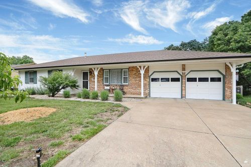 2908 Roma Ter, Manhattan, KS, 66502-2036 | Card Image
