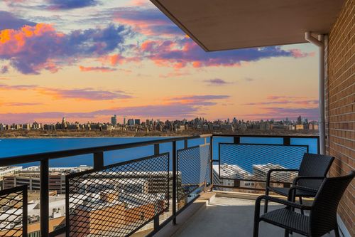 0005e-8800 Boulevard E, North Bergen, NJ, 07047-6023 | Card Image