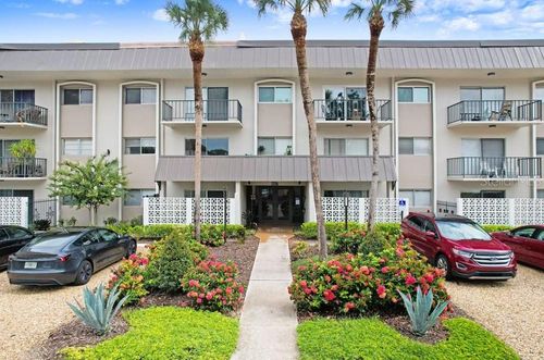 unit-104-4607 W Fig St, Tampa, FL, 33609-1975 | Card Image