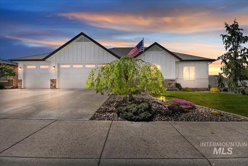 921 N Mira Way, Star, ID, 83669-5976 | Card Image