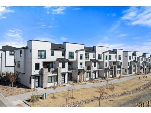 2-2074 S Holly St, Denver, CO, 80222-4883 | Card Image