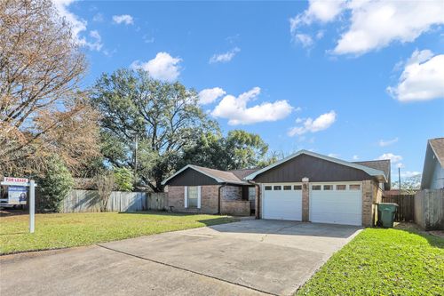 2719 Meadow Ln, La Marque, TX, 77568-5045 | Card Image