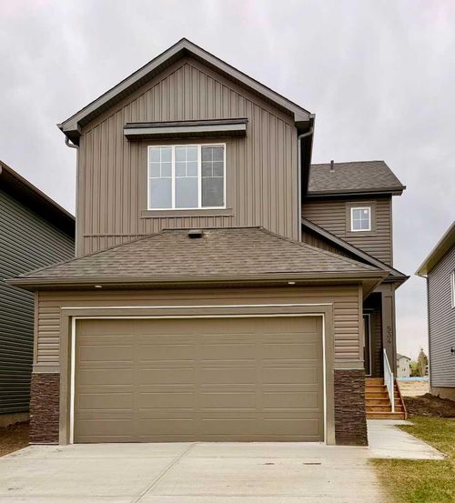 534 Ranch Gdns, Strathmore, AB, T1P | Card Image