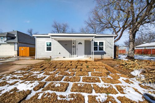 603 E Willingham St, Cleburne, TX, 76031-5034 | Card Image