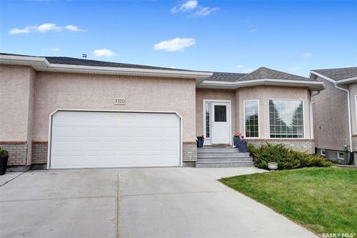 3320 Buckingham Drive E, Regina, SK, S4V2S8 | Card Image